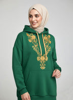 Hoodie Traditionnel Luxe – Broderie Dorée sur Vert Émeraude