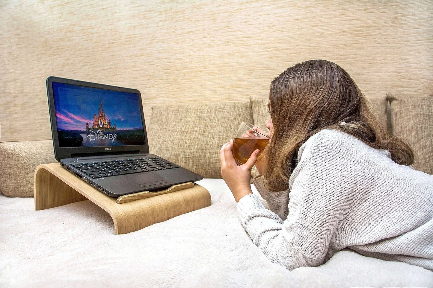 Support PC Portable en Bois Ergonomique